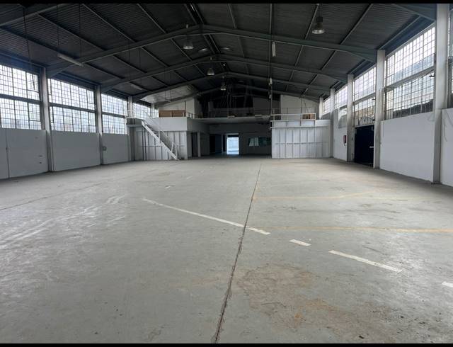 2,516M² WAREHOUSE TO LET IN PIETERMARITZBURG CENTRAL